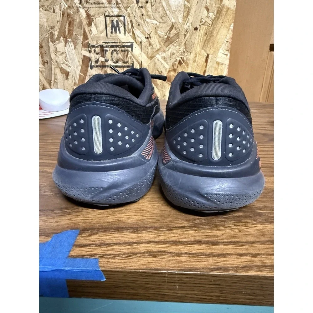 Brooks Adrenaline GTS 24 Weatherized Womens 9 Black Running Shoes DNA Loft